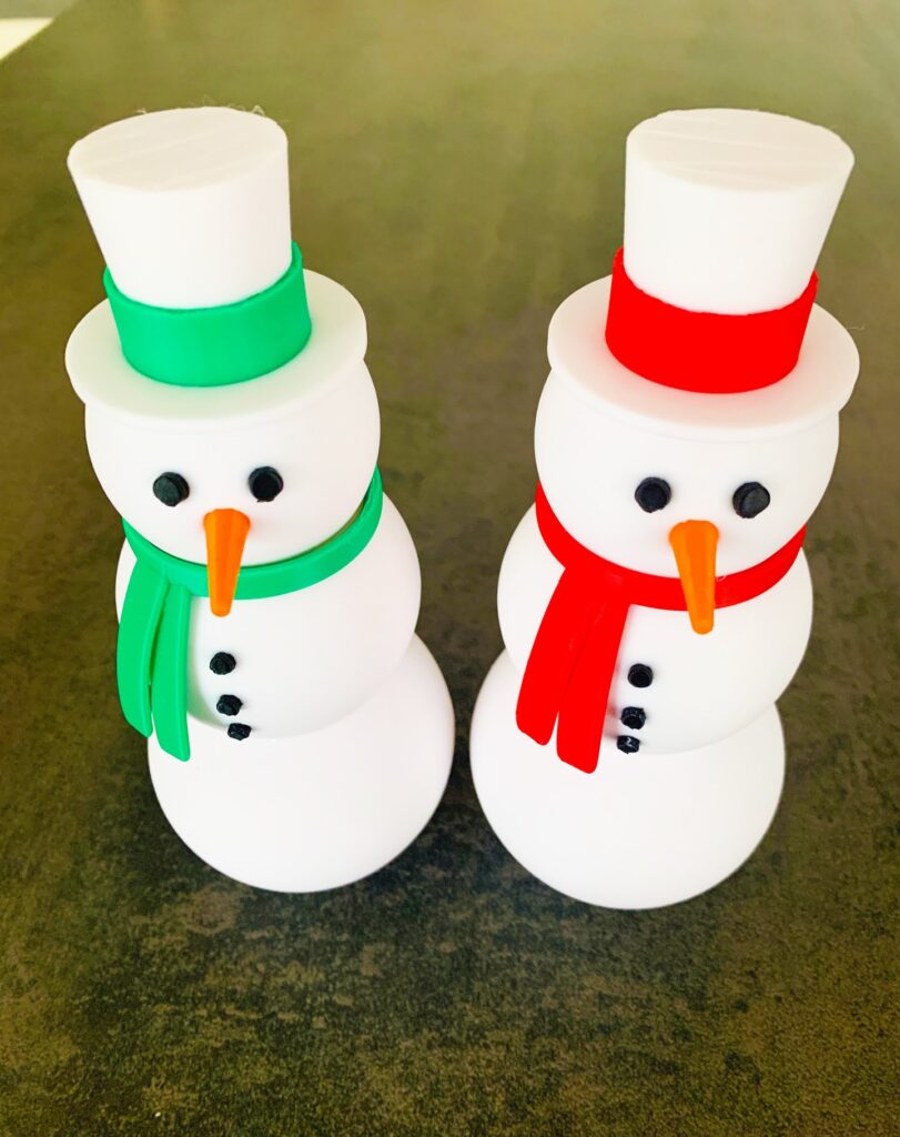 SNOWMAN 3D PRINTED #3d #3darcwest #3dprinting #3dprints #3dprinted #3dmodeling #3dmodel #decorationinterieur #instapic #christmas #instaimage #instapicture #decor #decors #decorstyles #3dprintable #instapicture #homedecoration #homedeco #snowman3dprinted #christmasdecor #3dprintchristmas…