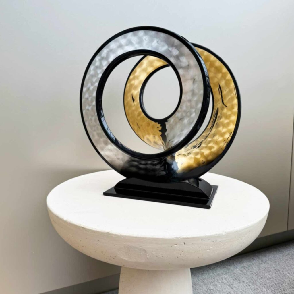Sculpture Eclipse #3dart #sculptures #gold #silverjewelry
